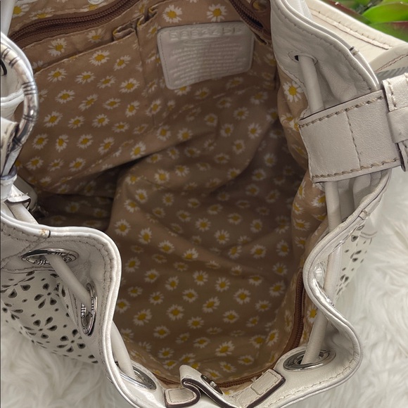 Brighton Elegant White Leather purse. E663456 - Picture 4 of 12